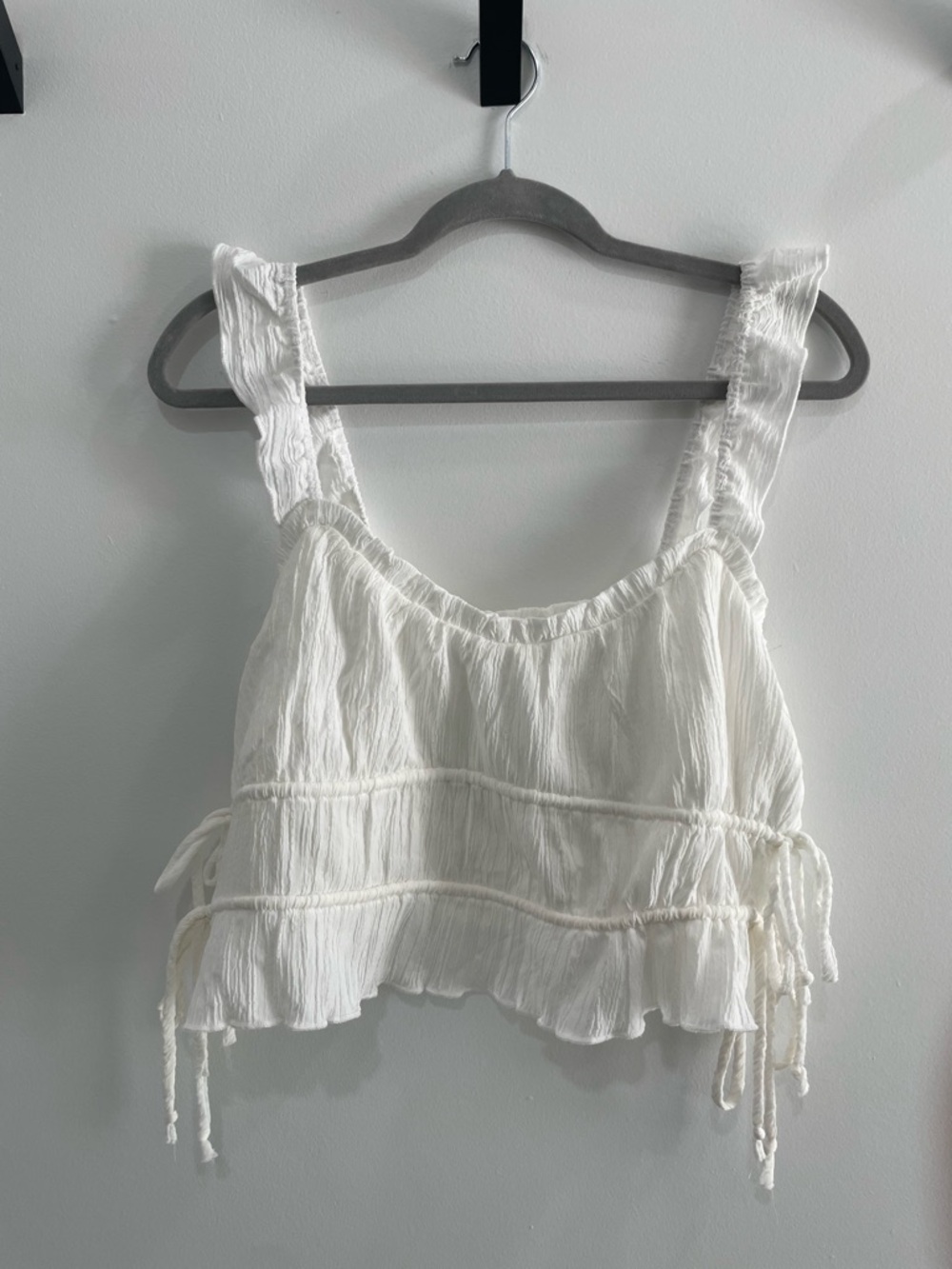 White Ruffle Tie-Detail Cropped Tank Top